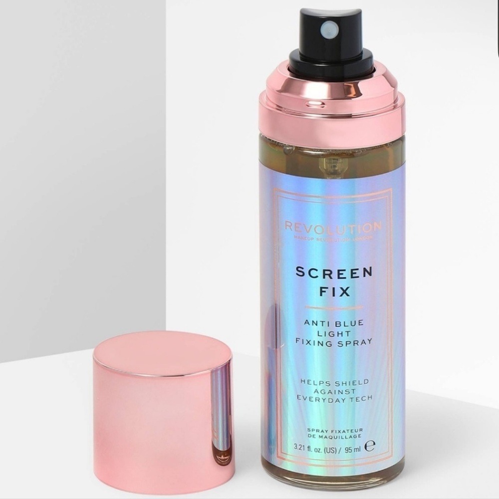 Makeup Revolution Screen Fix Anti Blue Light Fixing Spray 3.21oz 95ml New